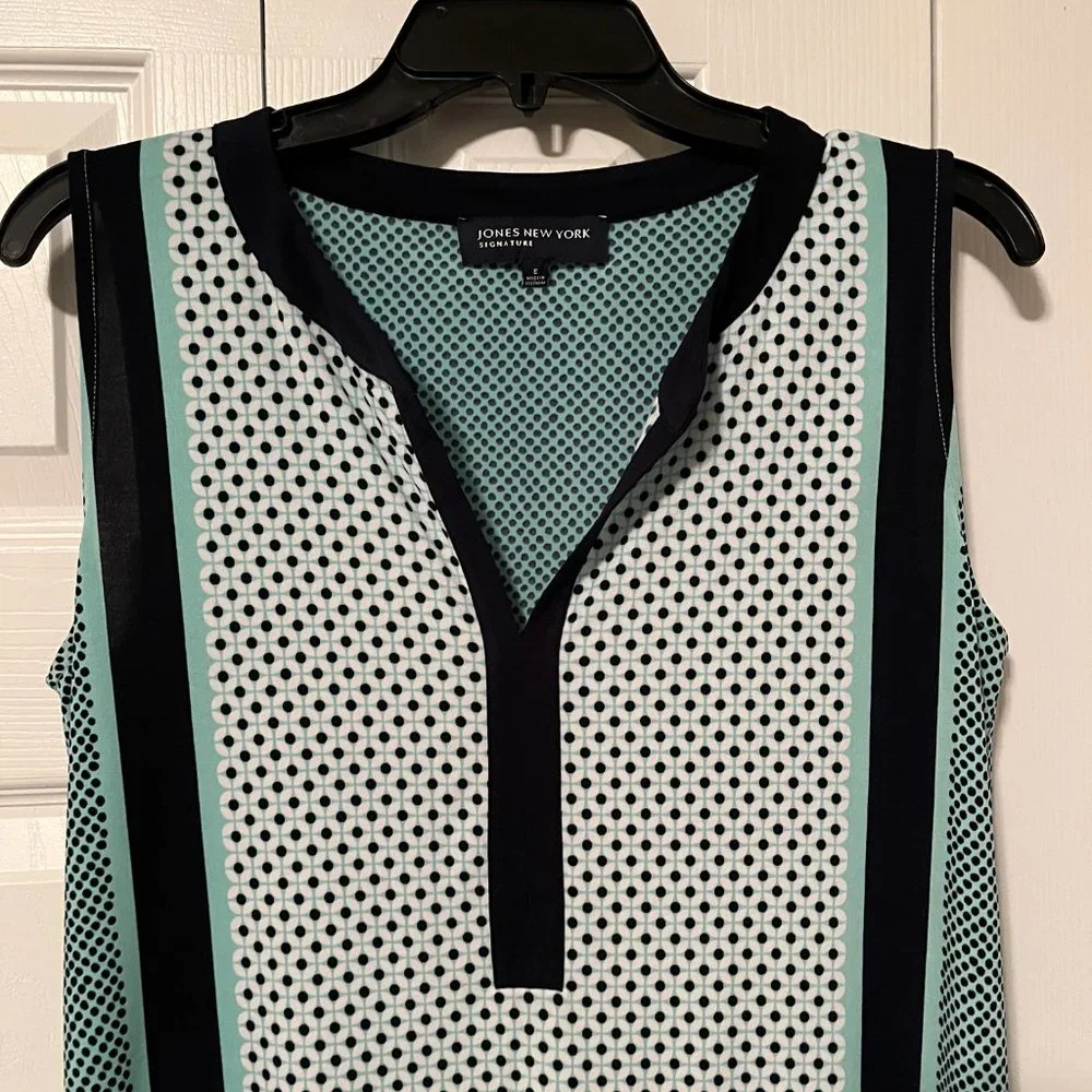 Shirt - Picture 2 of 3